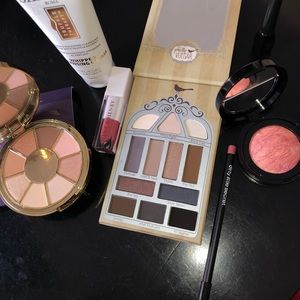 New makeup bundle